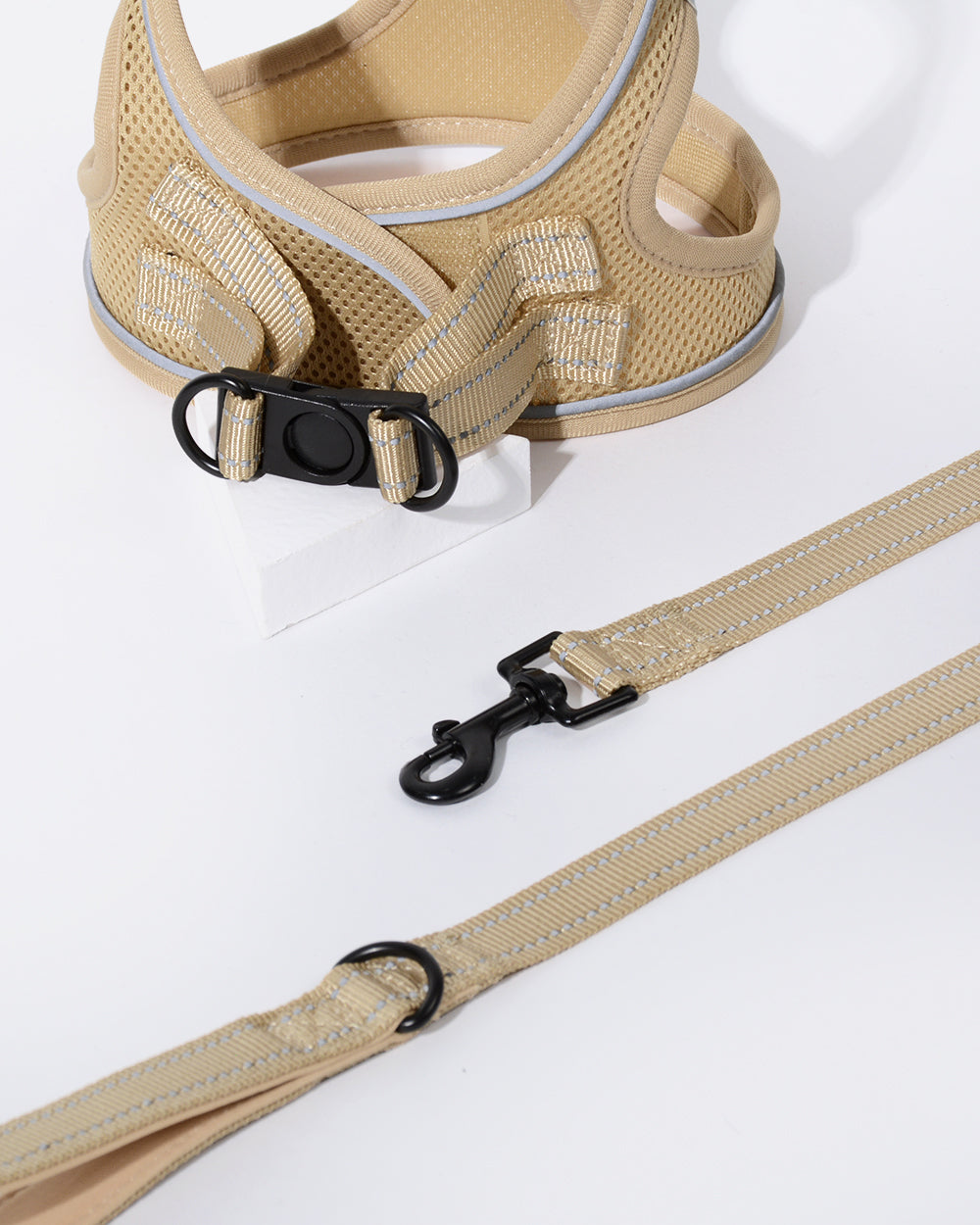 OxyMesh Step-in Harness and Leash Set - Tan